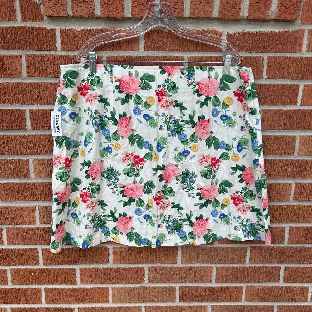 Old Navy Floral Skirt